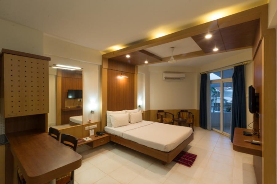 Empires Hotel 普里 外观 照片